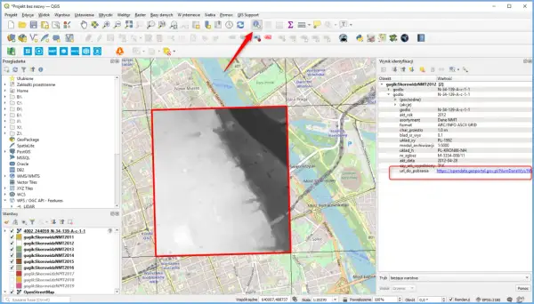Widok rzeźby terenu z geoportal.gov.pl w QGIS. Dane NMT pokazują ukształtowanie terenu Warszawy.